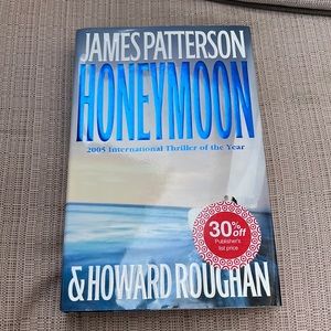 JAMES PATTERSON HARDCOVER “HONEYMOON”